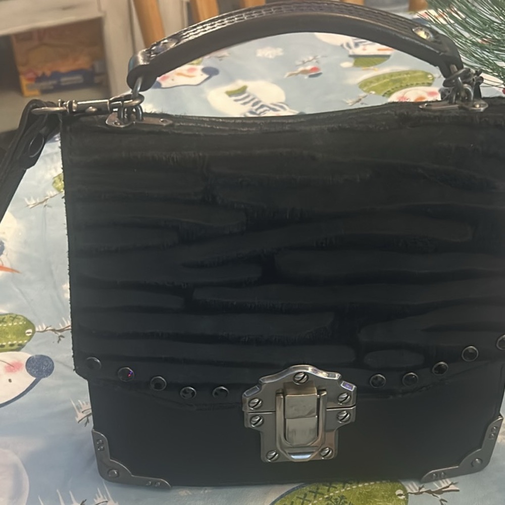 Patricia Nash Handbag - Picture 6 of 8